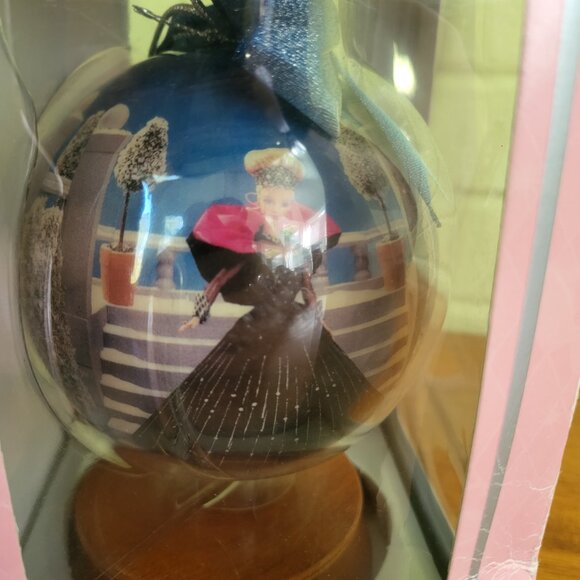 1998 Holiday Barbie 4" Decoupage Ornament w Wooden Ornament Stand MATTEL T4 - Picture 3 of 8